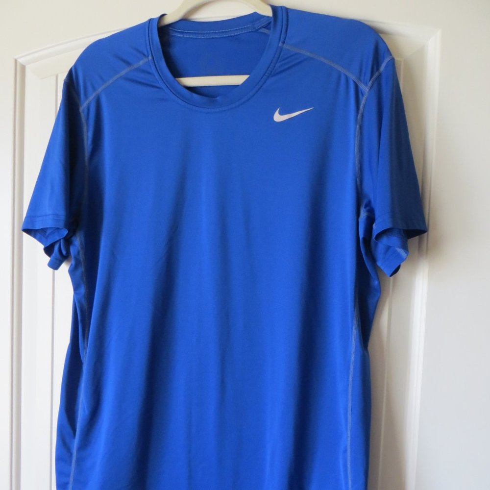 Nike Dri-Fit Royal Blue Shirt Size Large
